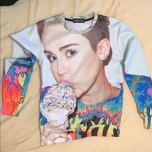 “Miley Cyrus”